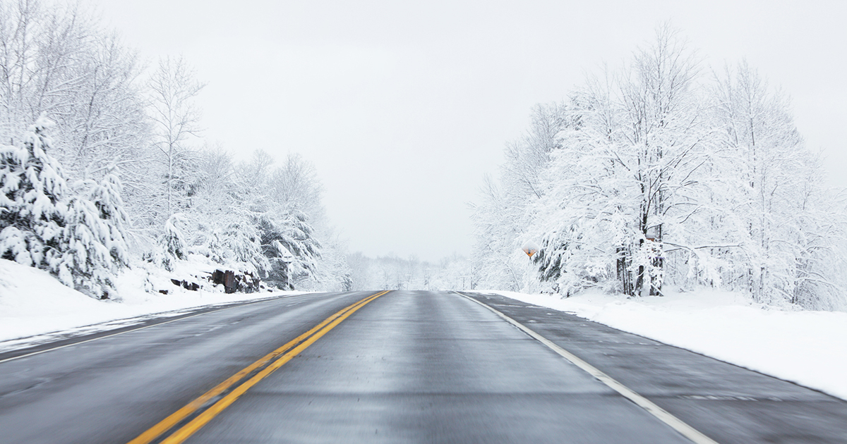 Winter Travel: 11 Winter Road Trip Ideas in Wisconsin and Illinois