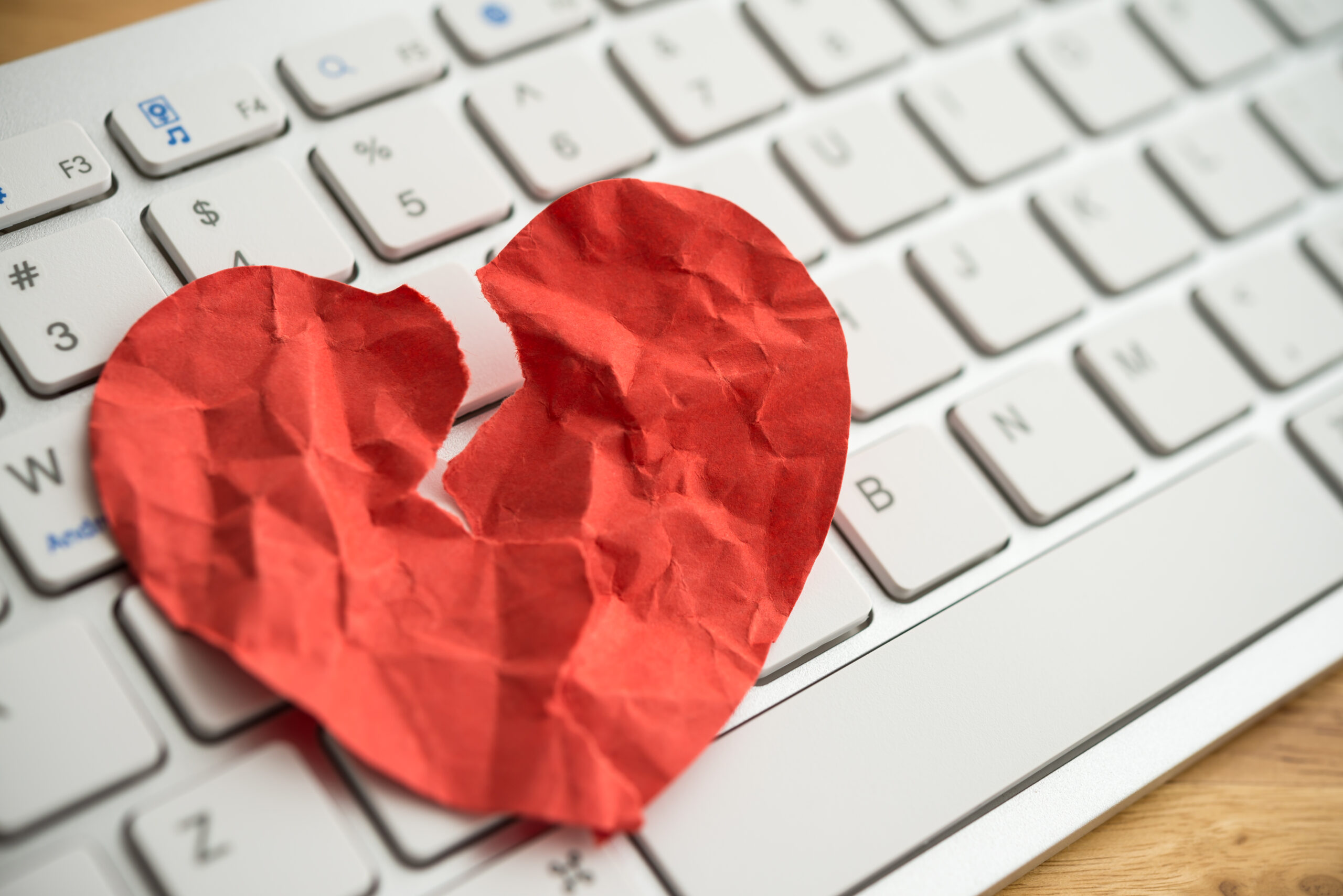 Don’t Fall for Romance Scams